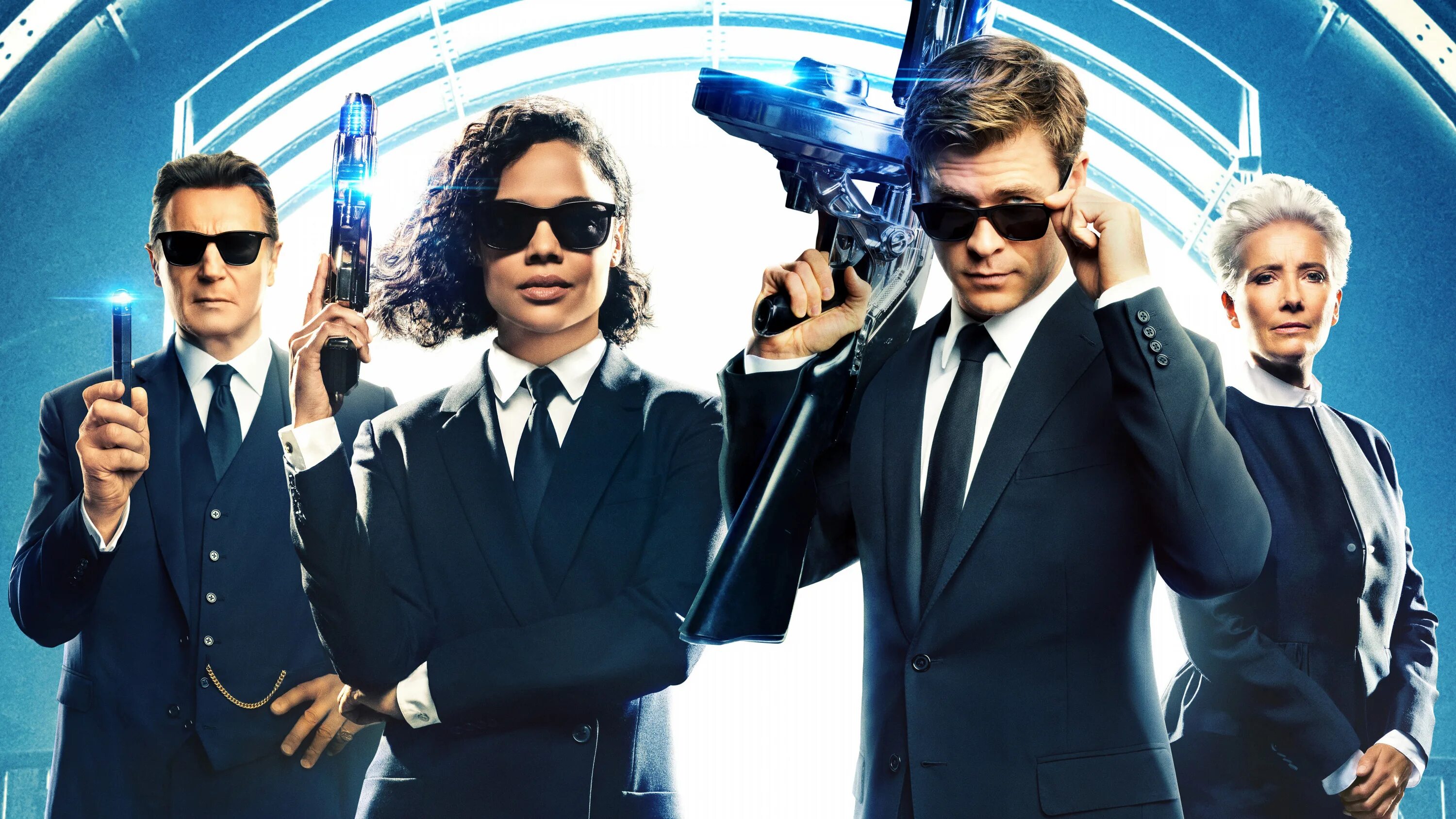 Будешь в черном 5. Люди в черном: интернэшнл / men in black international (2019). люди в чёрном 4 интернэшнл 2019. люди в черном интернэшнл постер.