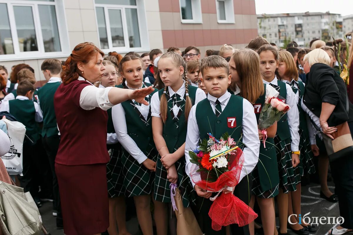 Кемерово школа. Школа номер 7. Школа номер семь Кемерово. Новая школа 7 Кемерово.