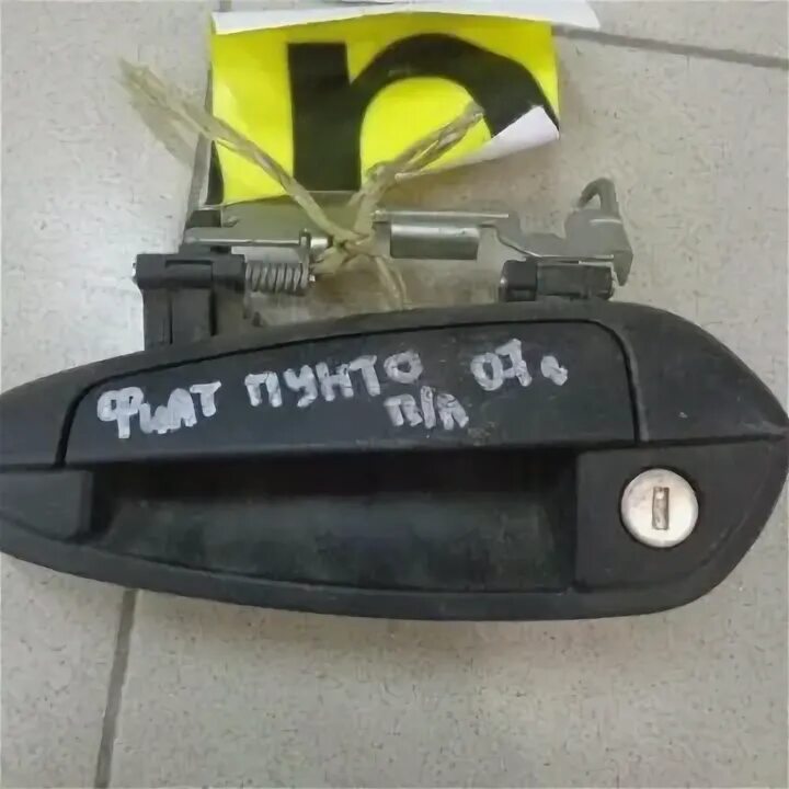 Ручка двери fiat grande punto. Наружная ручка двери фиат гранд пунто 3. Ручка фиат пунто. Polcar 43x2871x. Ручка фиат пунто.