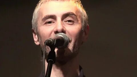 Паперным там