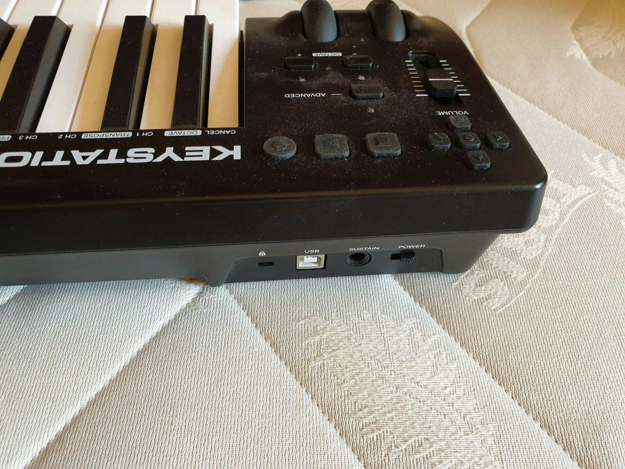 M audio keystation 49 mk3. Midi-клавиатура m-audio keystation 49 mk3. m audio keystation 49. m-audio keystation 49 mk4.