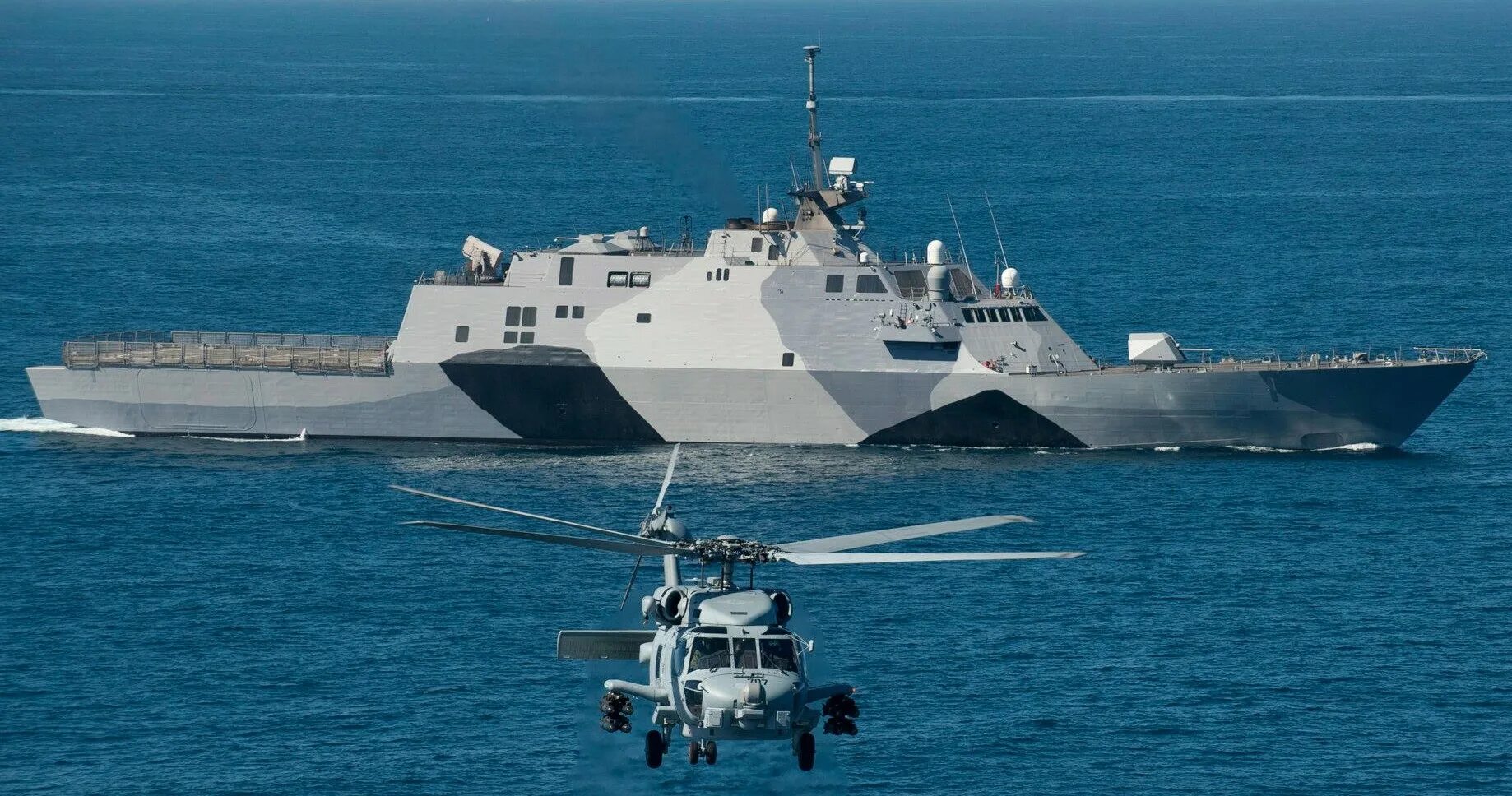 Combat ship