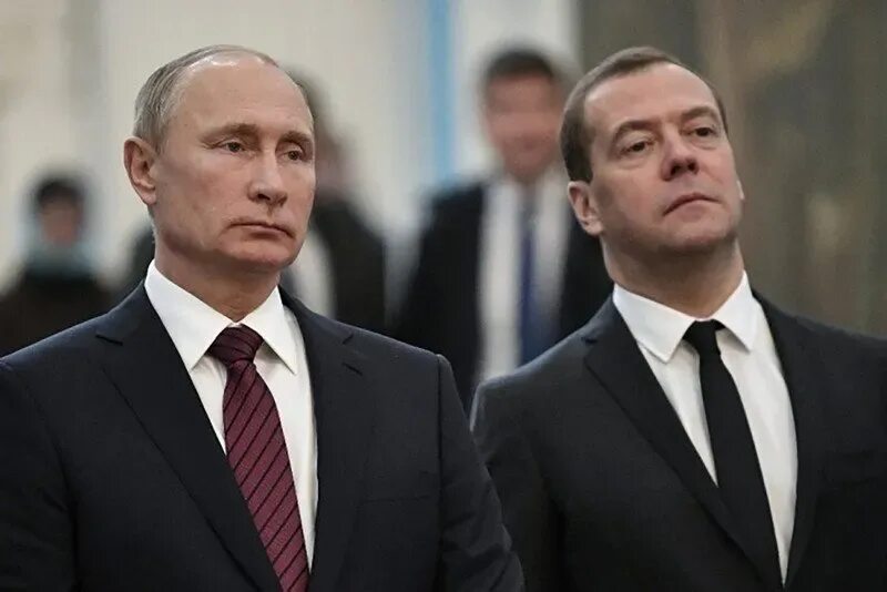 Дмитрий путин фото Путину и Медведеву увеличили зарплату :: Новости :: ТВ Центр