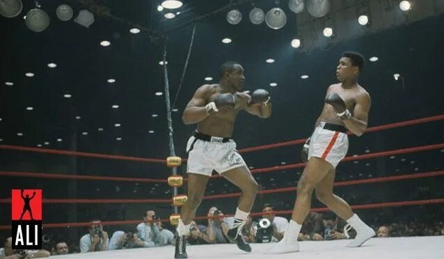 фрейзер джо нокдаун али. мухаммед али 2016. джордж форман и мухаммед али. мухаммед на ринге. картинки бокс на рабочий стол.