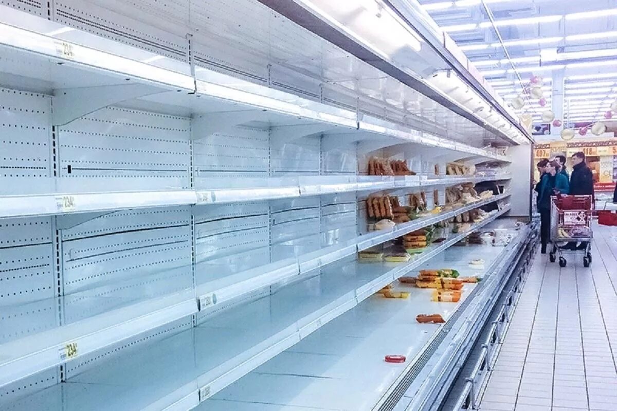 Пустые продукты. Пустые прилавки. пустые полки в магазинах. пустой прилавок магазина. полки для магазина.