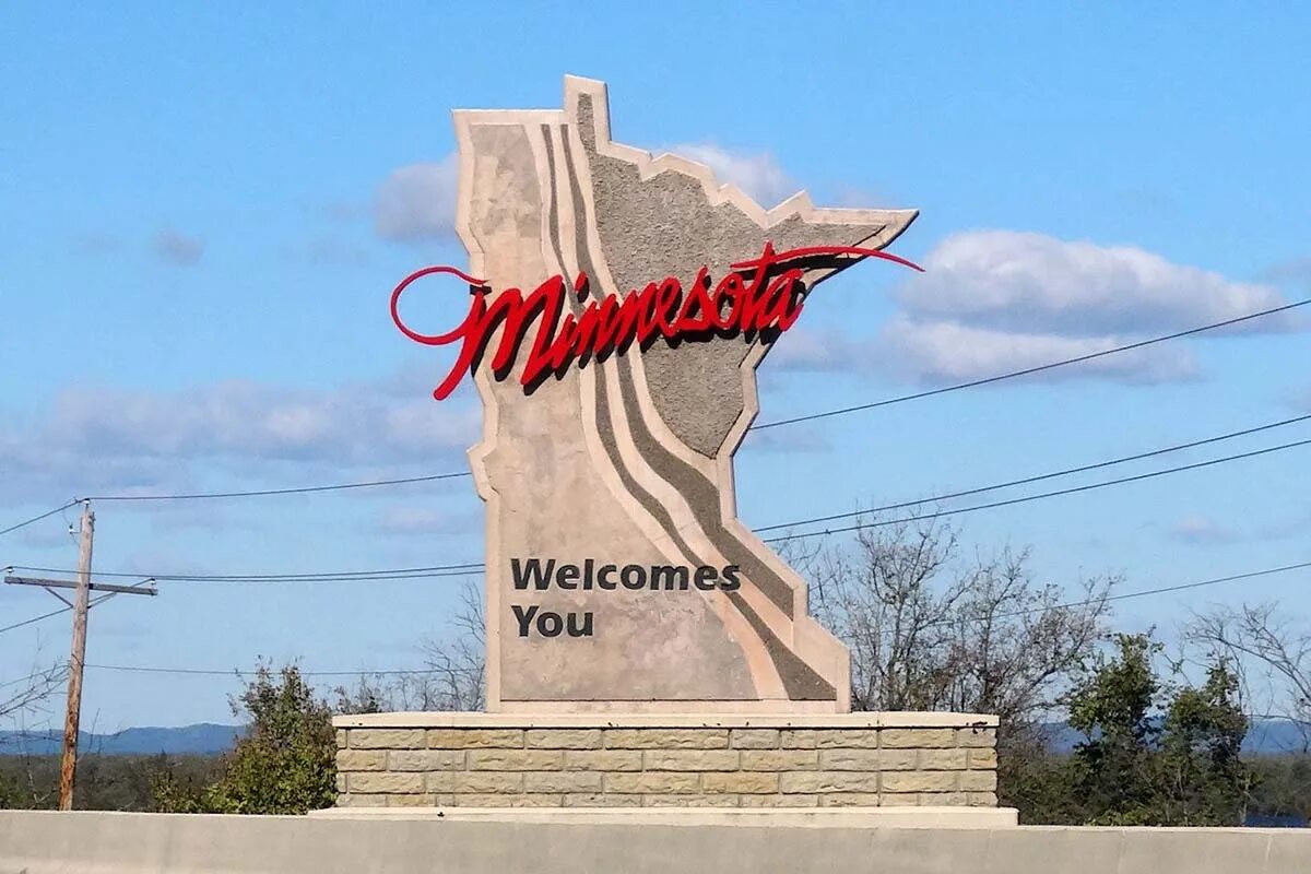 Alloha welcomes you что это. Welcomes you. Welcome to Minnesota! Картинки красивые. Надпись Minnesota colleeqe. Alcir Welcomes you.