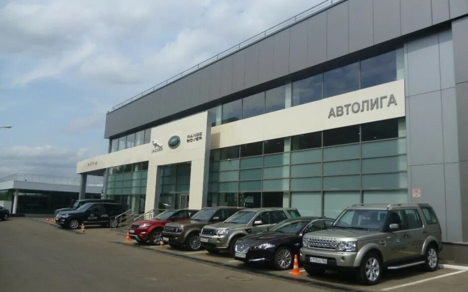 Сто великий новгород. Автосалоны в новгороде официальные дилеры. Нижегородец автосалон нижний новгород на ларина. Бцр моторс нижний новгород. Автоцентр юникор нижний новгород.