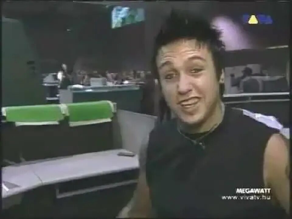 Papa roach getting. Papa roach getting