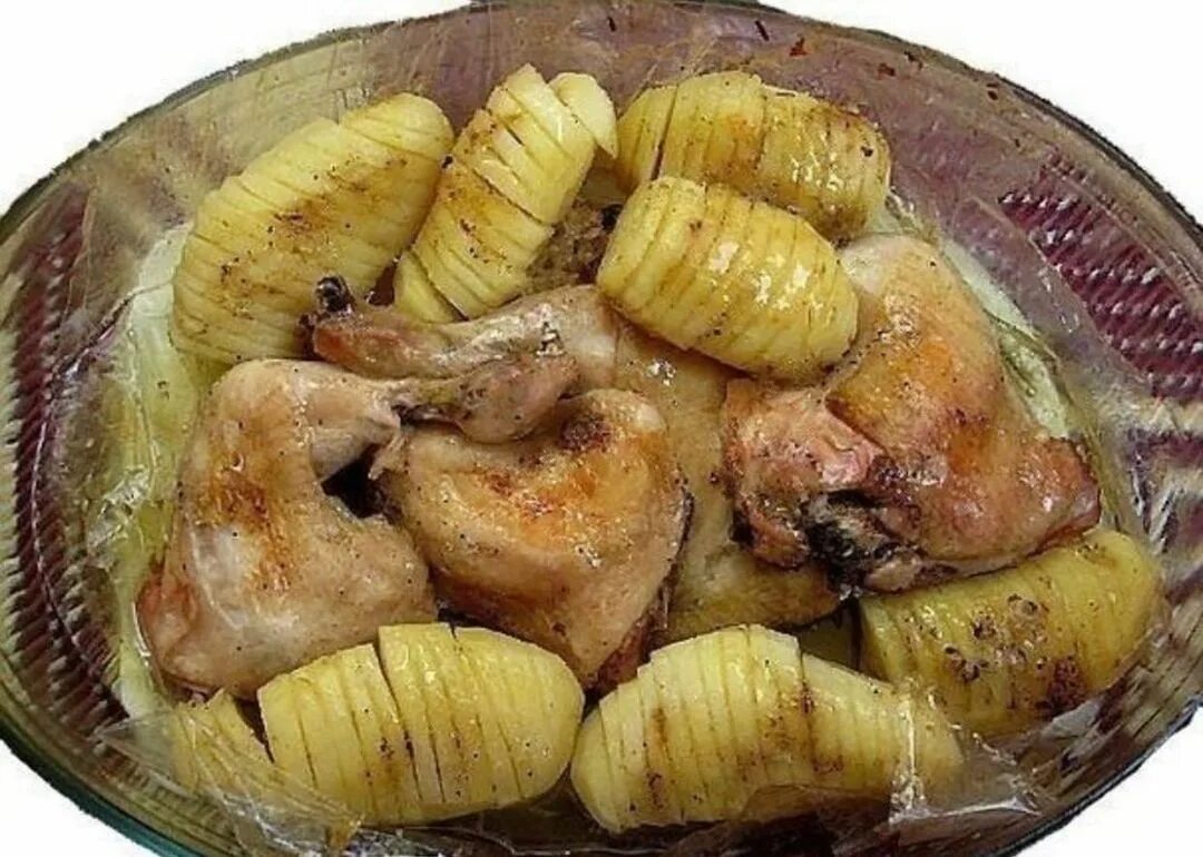курица с картошкой в рукаве. курица кусочками с картошкой в рукаве. курица с картошкой в духовке в рукаве. курица с картошкой в рукв. курица с картошкой в духовке в рукаве.