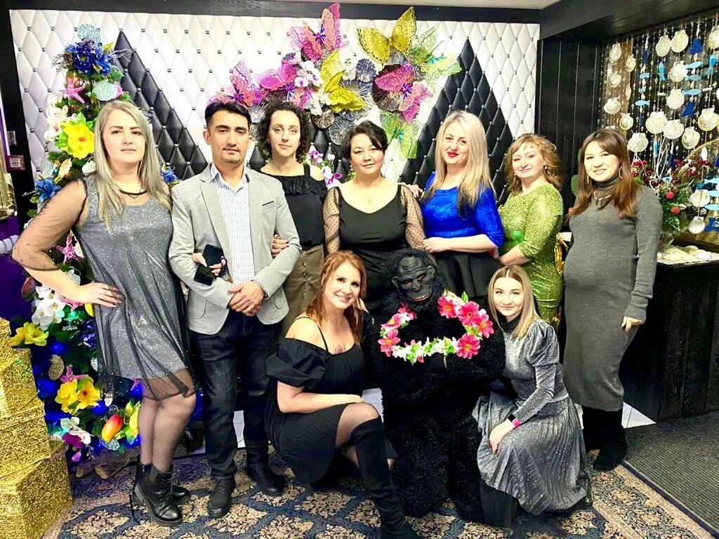 Завиток парикмахерская североморск. Салон красоты пролетарская. Ленина 133 уссурийск. Парикмахерская уссурийск. Парикмахерская уссурийск.