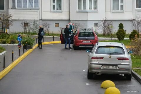 Транспорт во дворе