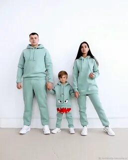 Костюм одинаковый