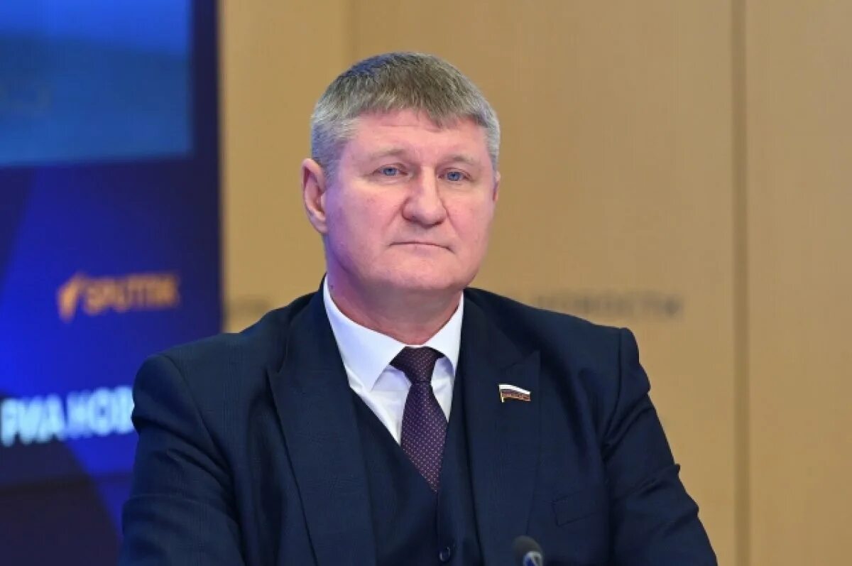 Депутат думы украины. Депутат думы украины. Бывший депутат рады кива. Верховная рада украины депутаты. Верховная рада украины драка.