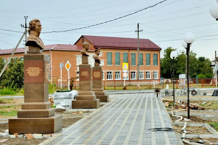 Петропавловская курганинск. Станица Петропавловская Краснодарский край. Станица Петропавловская Курганинского района. Петропавловская Краснодарский край Курганинский район. Станица Петропавловская школа 10.