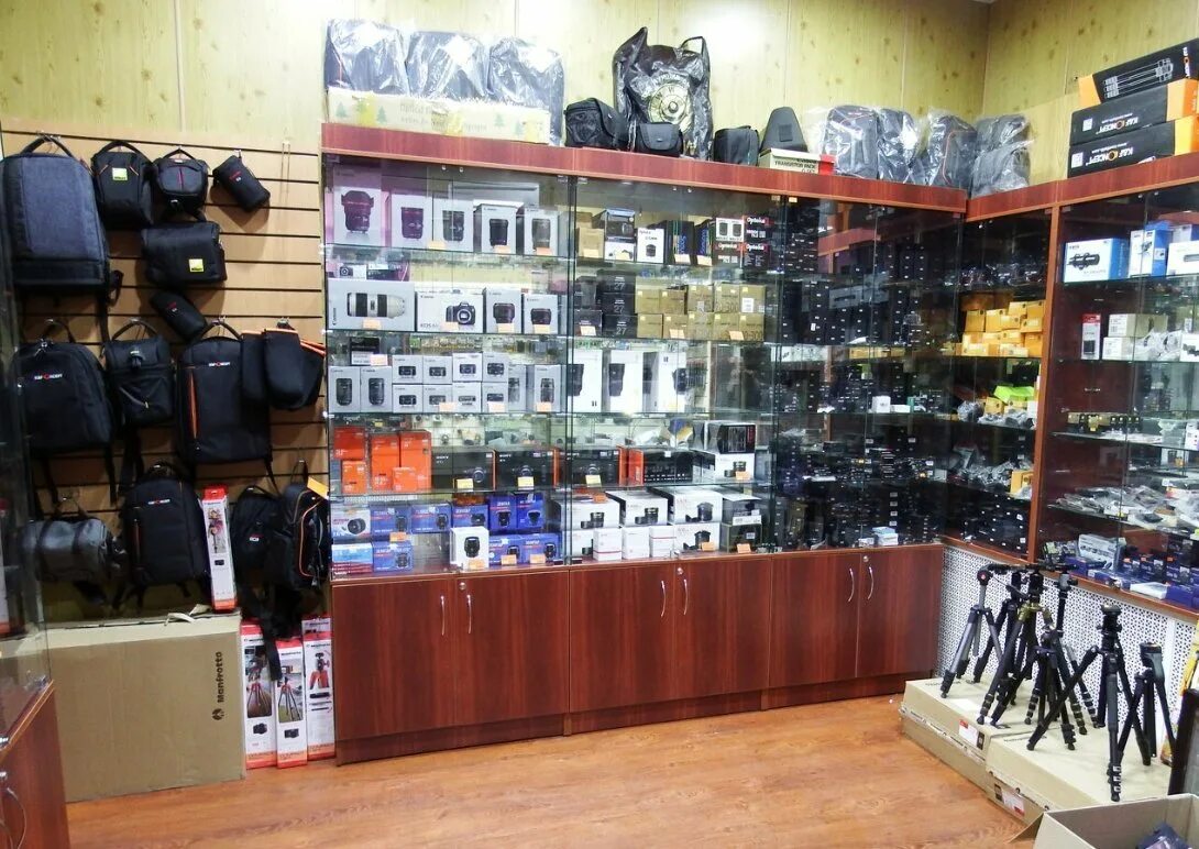 Магазин деталей для пк. Компьютерный магазин. Бу магазин москва. Комиссионная бытовая техника. Бу магазин москва.