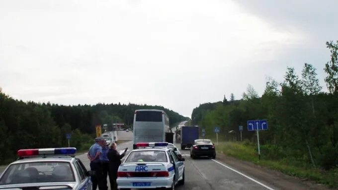 Чайковский пермь автобус цена. Пермь Чайковский трасса. ДТП большое Сосново Пермский край трасса Чайковский Пермь. Автодорога Чайковский Челябинск. Где находится 409 км трасса Пермь Чайковский.