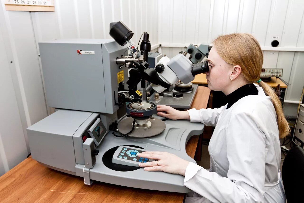 Институт искусственного интеллекта мирэа. 4 лаборатории. Вирусология оборудование. Bsl 3 лаборатории. 4 лаборатории.