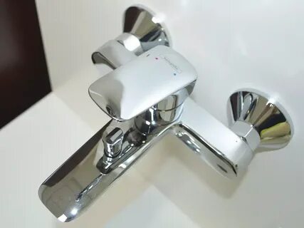 Смеситель для ванны hansgrohe