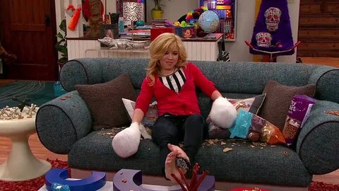 People who liked Jennette McCurdy's feet, also liked.