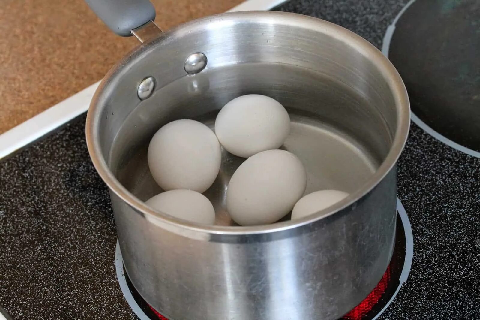 Сварятся ли яйца. Boiling Eggs. Boiled Egg cylinder. Как сварить яйца вкрутую. Boiling Eggs by miunte.