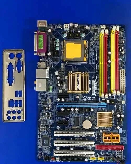 945pl s3. Gigabyte ga 945pl-s3p. gigabyte ga-945pl-s3. материнская плата gigabyte ga-945pl-s3. ga-945plm-s2 инструкция на руском языке.