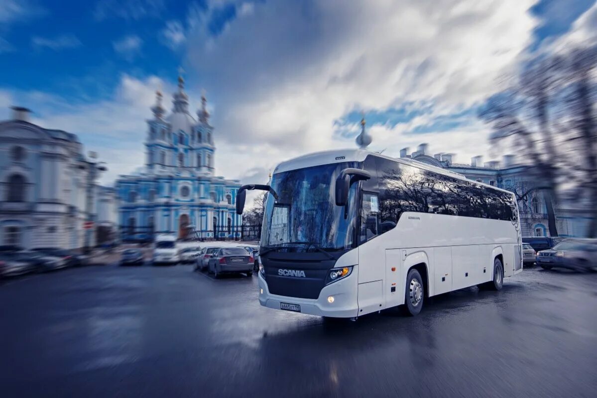 Автобусы в Питере. Автобусные перевозки. Туристические автобусы в Санкт-Петербурге. Междугородный автобус СПБ. Турфирма ладья