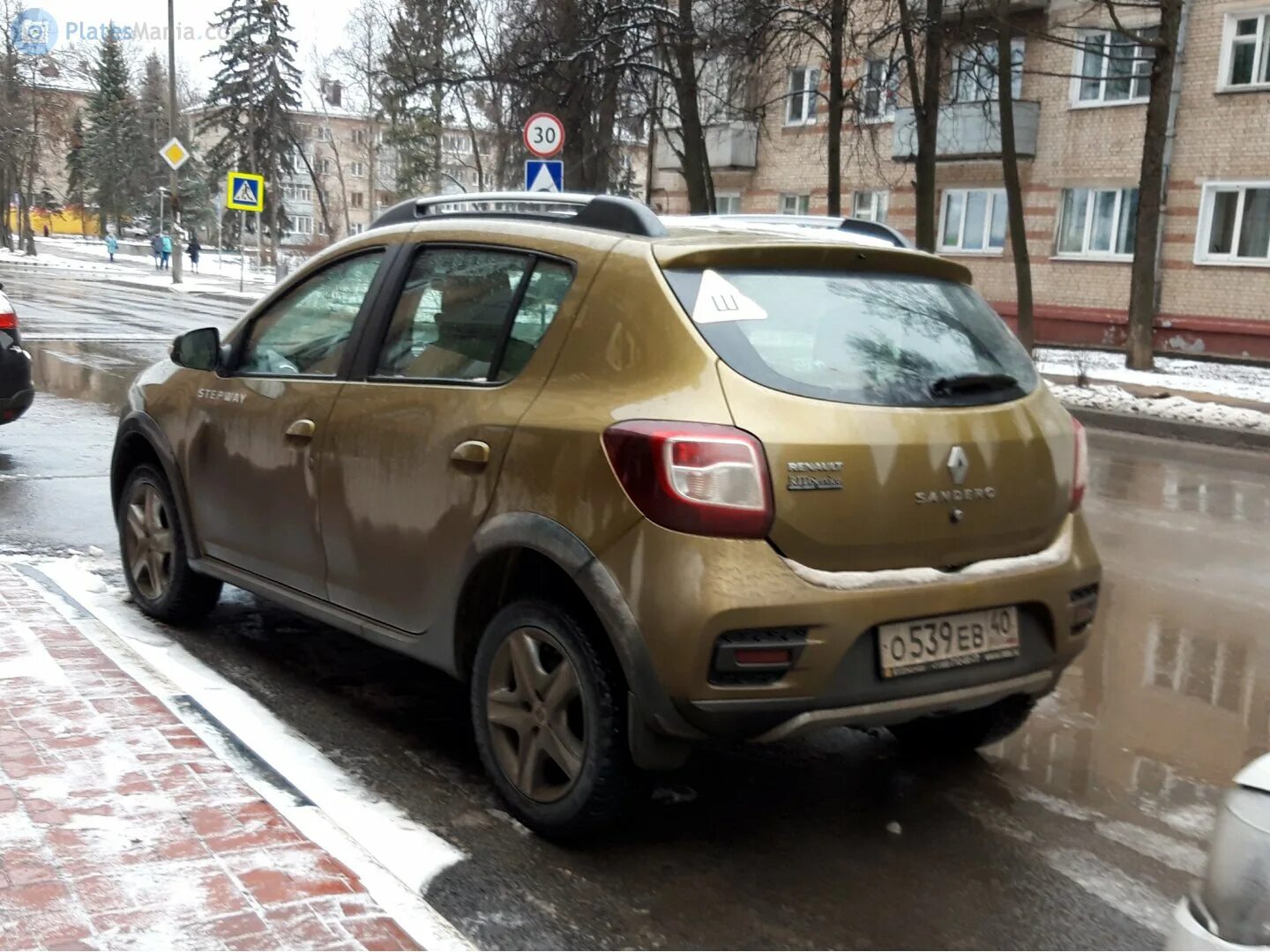 Renault 40. О МС 40 Рено Сандеро. Рено а583ев 122 регион. Н280ум40 Рено. О172ев40.