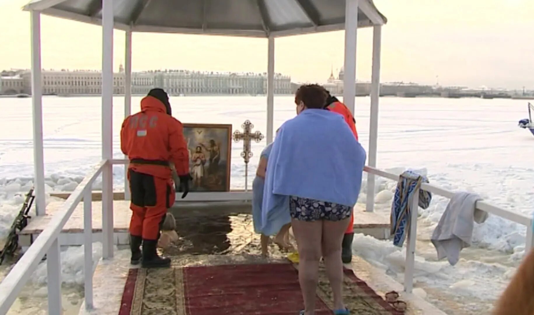 Купели в санкт петербурге на крещение 2024. Крещение в петропавловской крепости. Крещение в санкт-петербурге 2022. Купели в санкт петербурге на крещение 2024. Купели в санкт петербурге на крещение 2024.