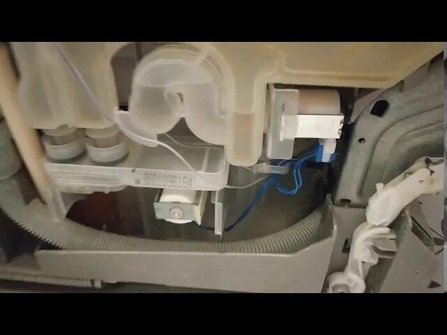 Посудомойка бош ошибка е. Ошибка е19 посудомоечная машина сименс. е09 бош посудомойка. посудомоечная машина бош ошибка е 19. посудомоечная bosch ошибка е24.