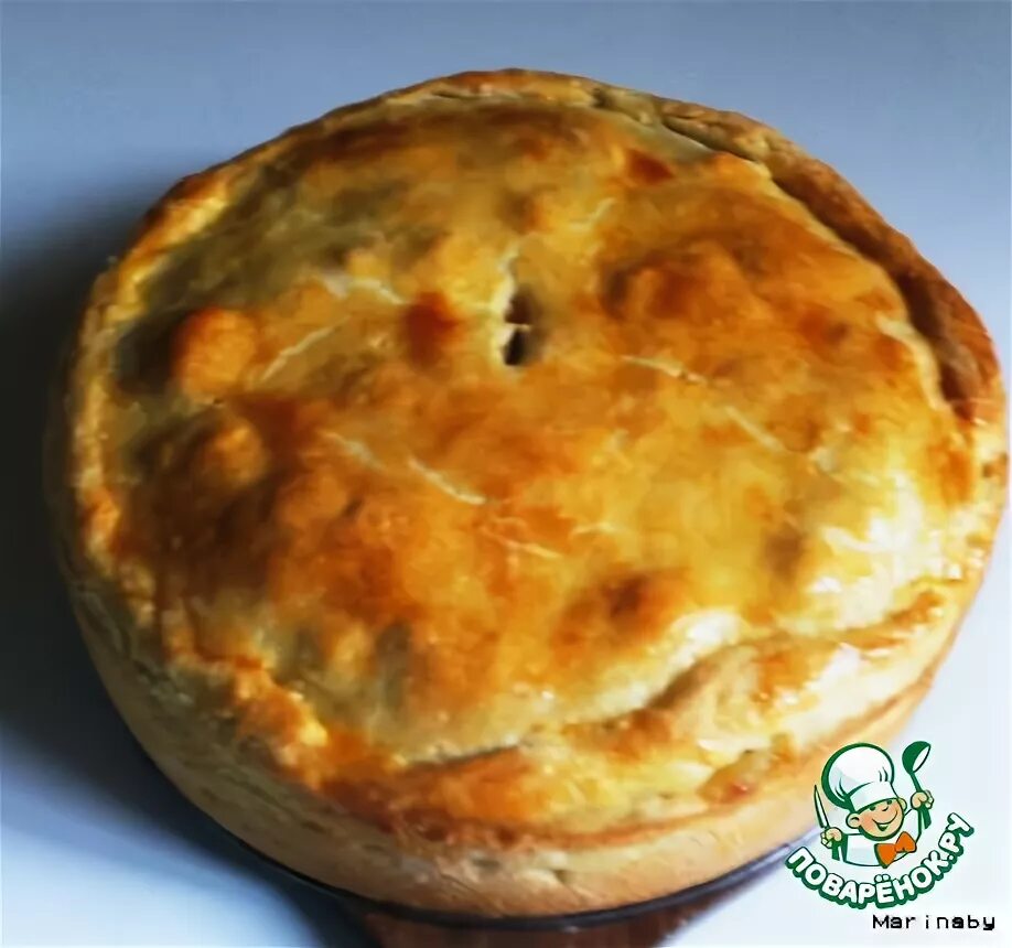 Курник песочный. Курник на сковороде. Пирог с курицей. Пирог курник. Тесто для курника без дрожжей.