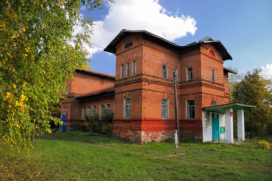 Каменский пенза. Завиваловка Пенза усадьба. Усадьба Ладыженского Пензенская область. Завиваловка Пензенская область усадьба Ладыженского. Усадьба Ладыженских в селе Завиваловка Каменского района.