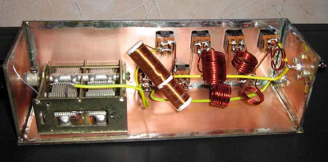 Р-130м радиостанция. Антенный тюнер р140. Эвастрой. Трансивер uw3di 4 вариант. Дом дуплекс план.