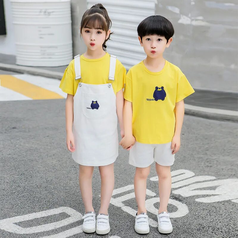 Парная одежда для брата и сестры. Одежда младшей сестры. Лето семья одежда. Парная одежда для семьи. Sugar kids мальчики.
