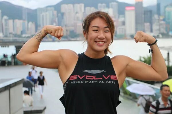 Таклиева анжелла алибиевна. Анджела ли мма. Angela lee. Angela lee. Боец angela lee.