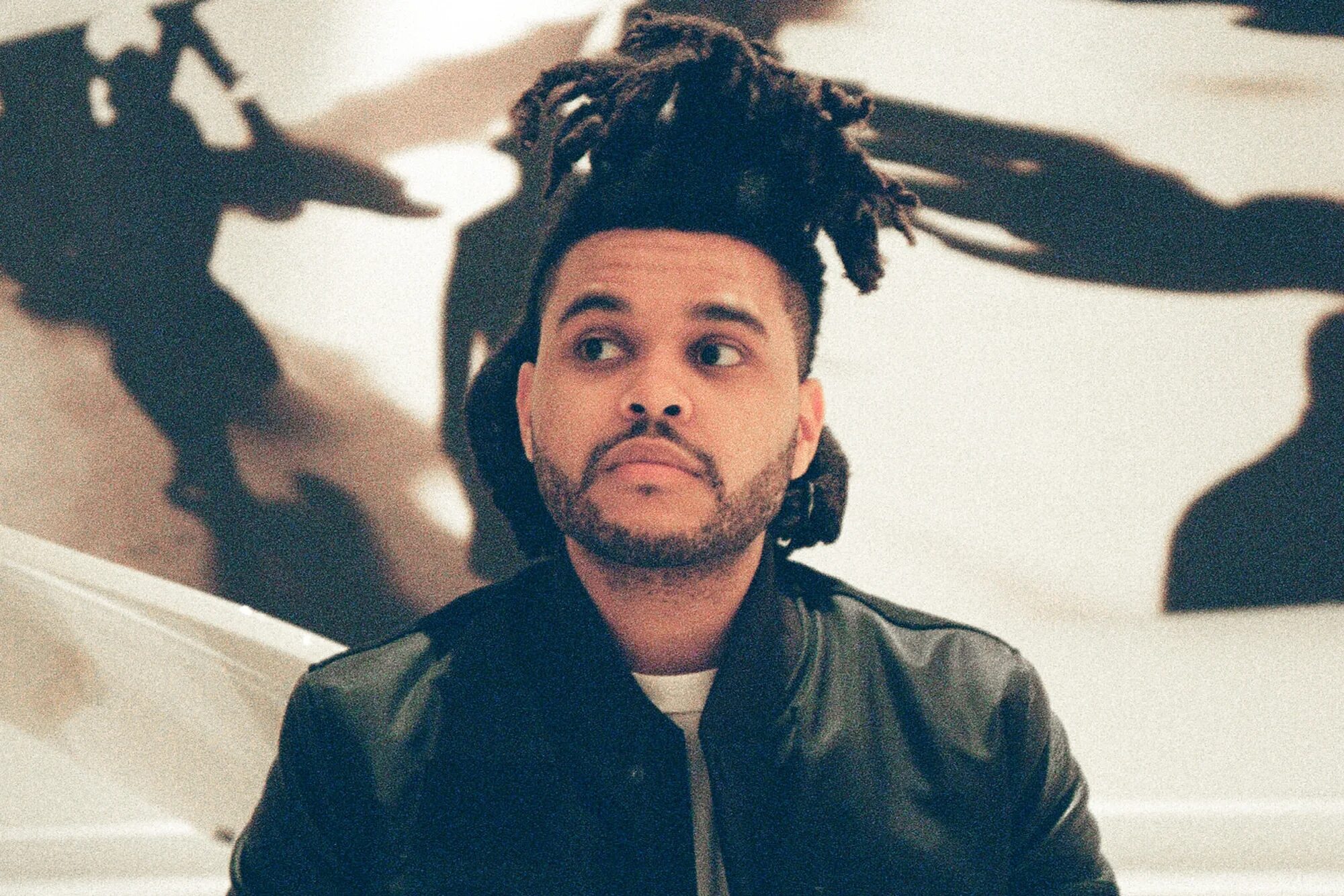 Future the weeknd. The Weeknd Beauty behind the Madness. The Weeknd прическа. The Weeknd улыбается. The Weeknd 2016.