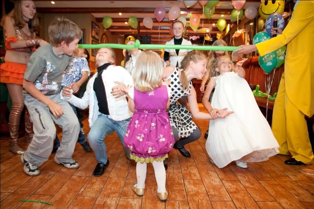 Конкурс на корпоратив прикольные. Конкурсы на корпоративный праздник. Стилизованная вечеринка. Конкурс на корпоратив прикольные. Смешные конкурсы на корпоратив.