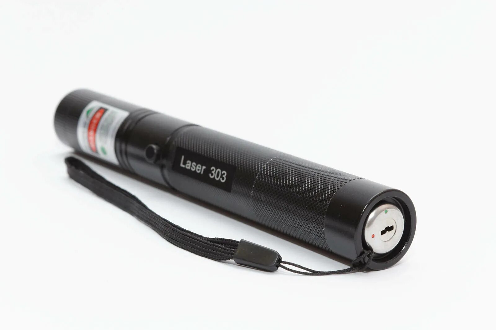 Как заряжать лазер. Лазерная указка green hy laser 303. Лазер 532 нм. Мощный лазер с акб 18650. Лазерная указка green laser pointer 303.