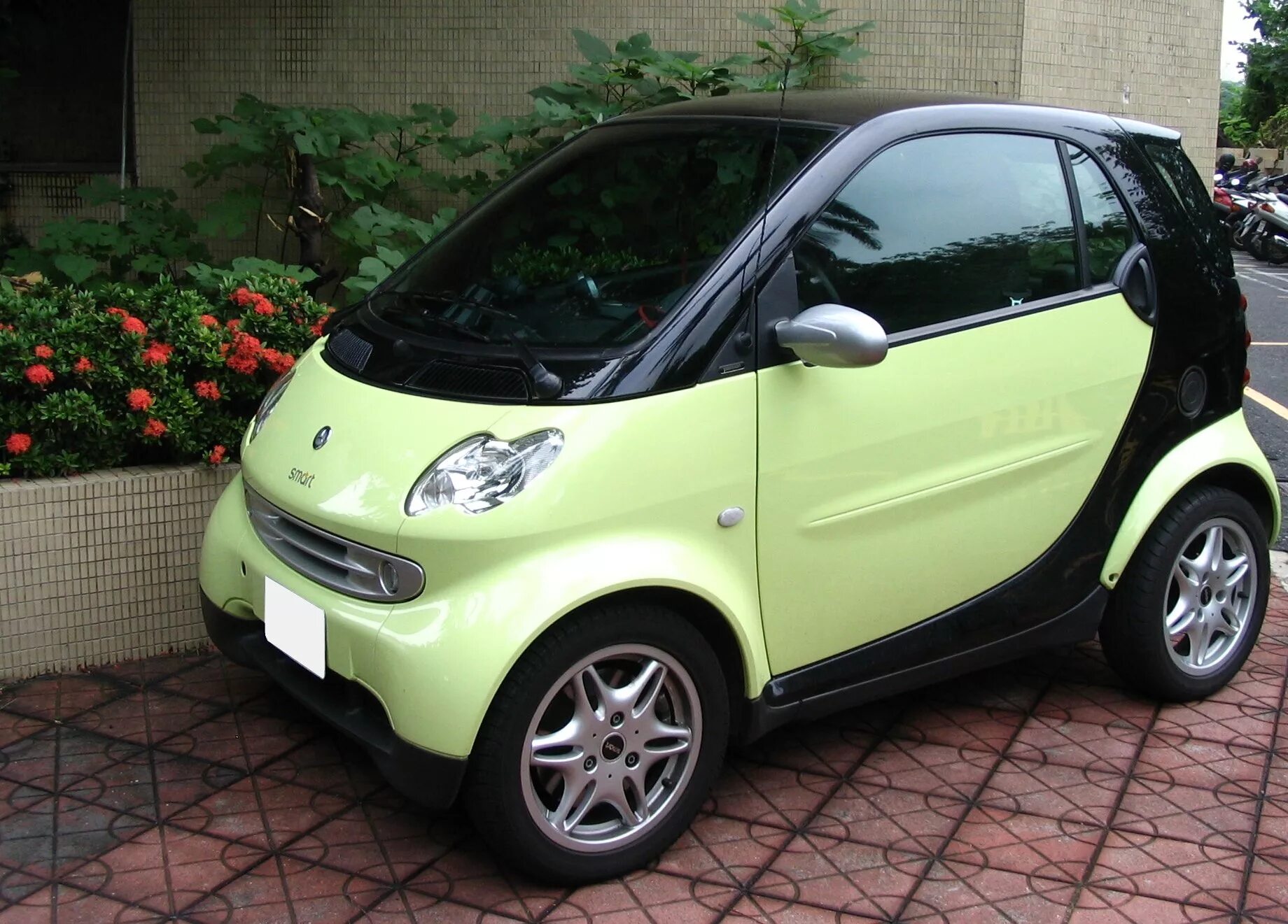 Smart Fortwo (w450). Смарт машина. Mercedes Smart car. Smart Fortwo w450 Black.