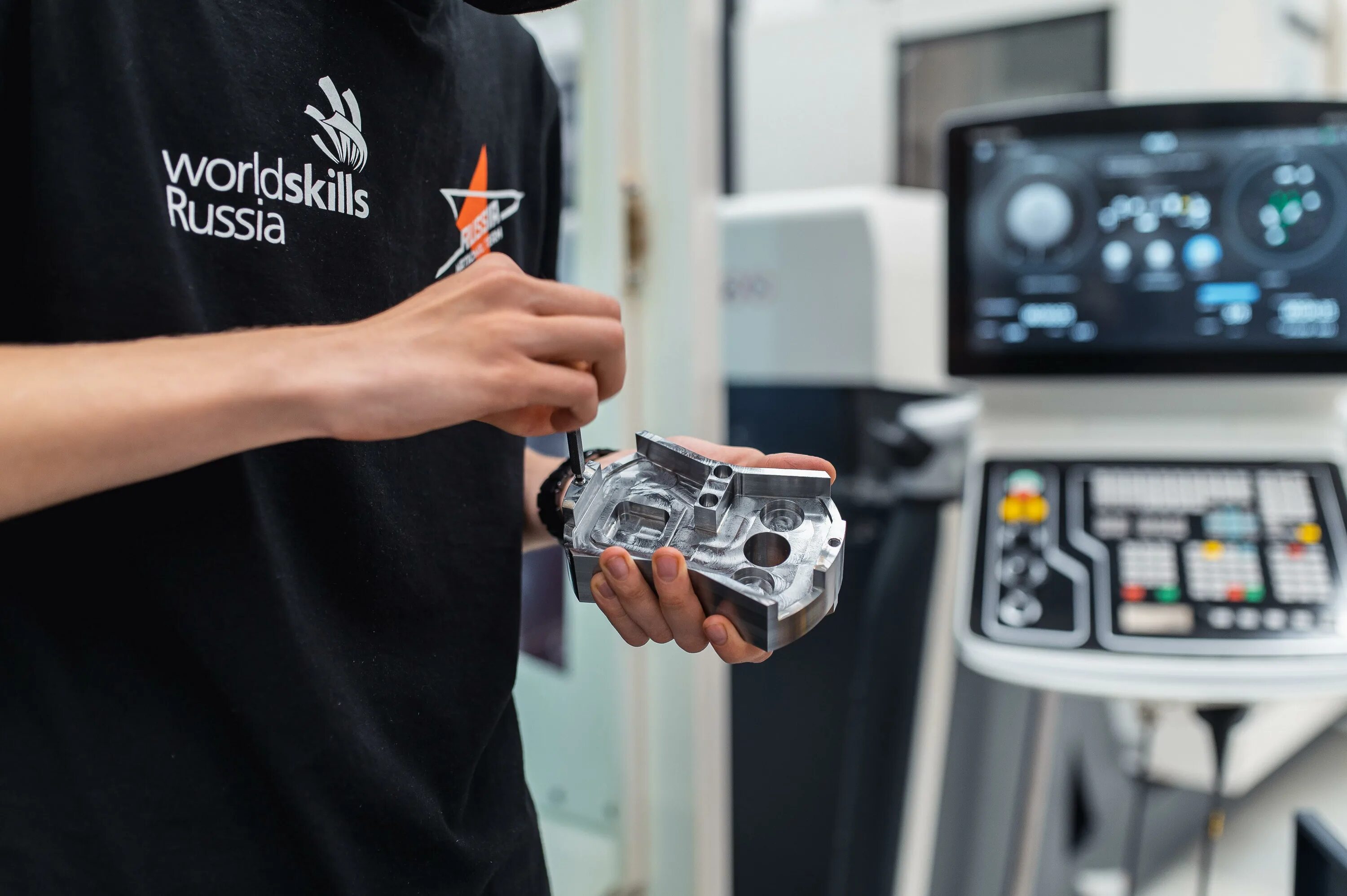 Raidux tech. Чемпионат worldskills hi-tech,. ростех worldskills hi-tech. worldskills hi-tech 2025. worldskills ростех 2025.