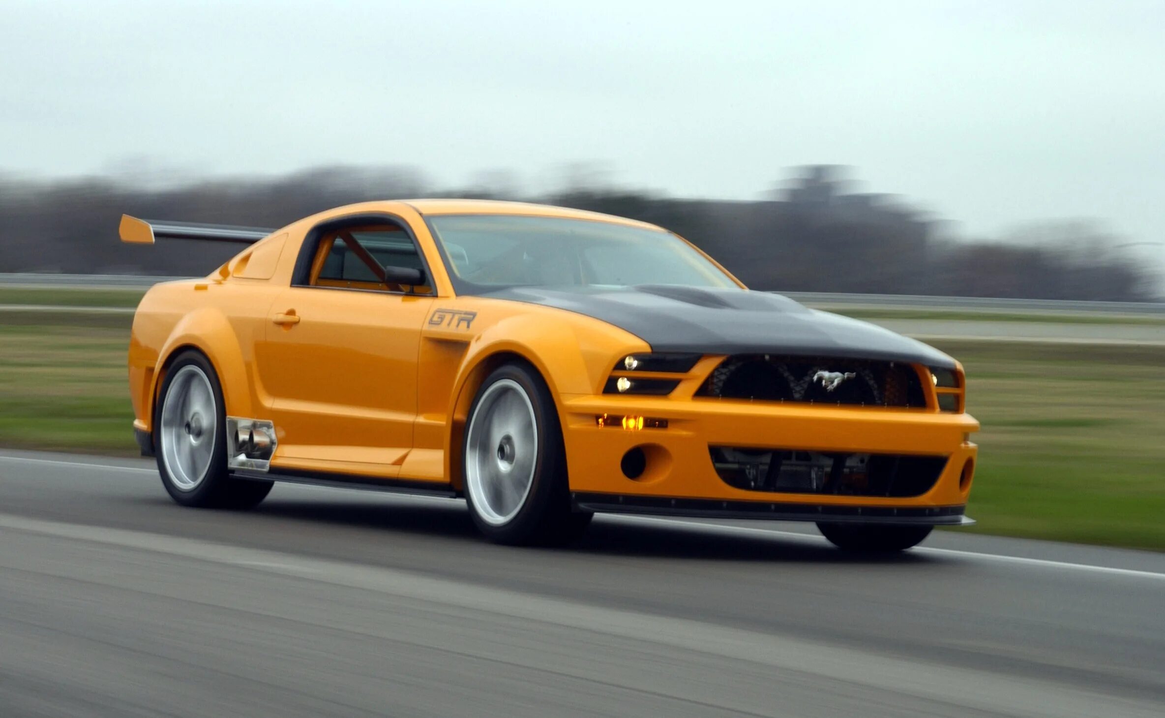 Мустанг сколько рублей. Ford Mustang gt 2022. Ford Mustang GTR Concept. Ford Mustang Giugiaro. Ford Concept Mustang gt40.