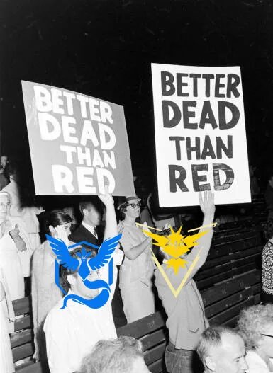Deader than dead. Better dead than red. better dead than red майка. good commie dead commie.