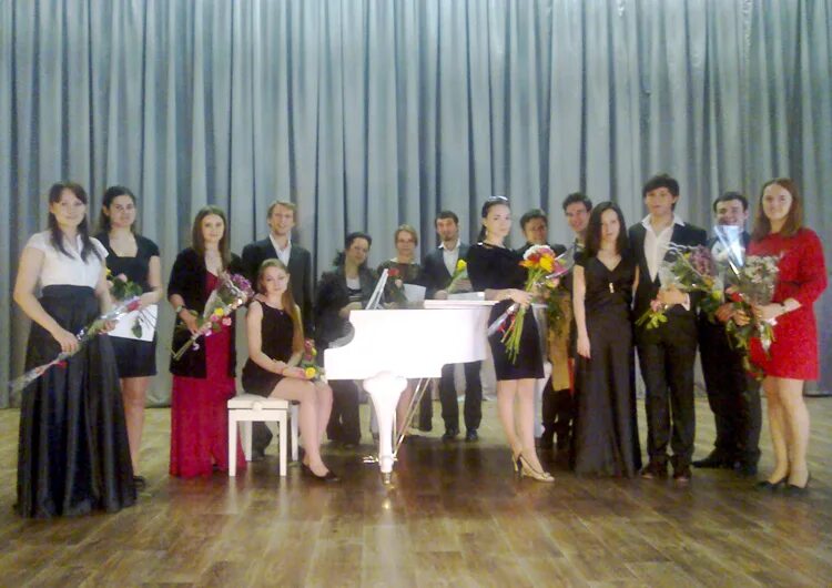 здание музыкального училища. музыкальное училище ульяновск. музыкальное училище воронеж проспект революции 41. здание музучилища тамбов. здание музыкального училища.