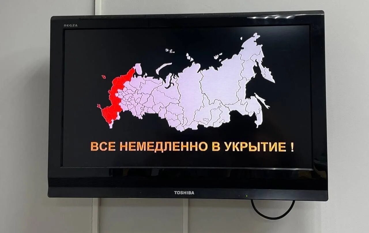 Список телевизионных каналов. Стс 2004 телепрограмма. Телепрограмма канал. Телевизор канал 28. Телевизор самсунг 32 дюйма.