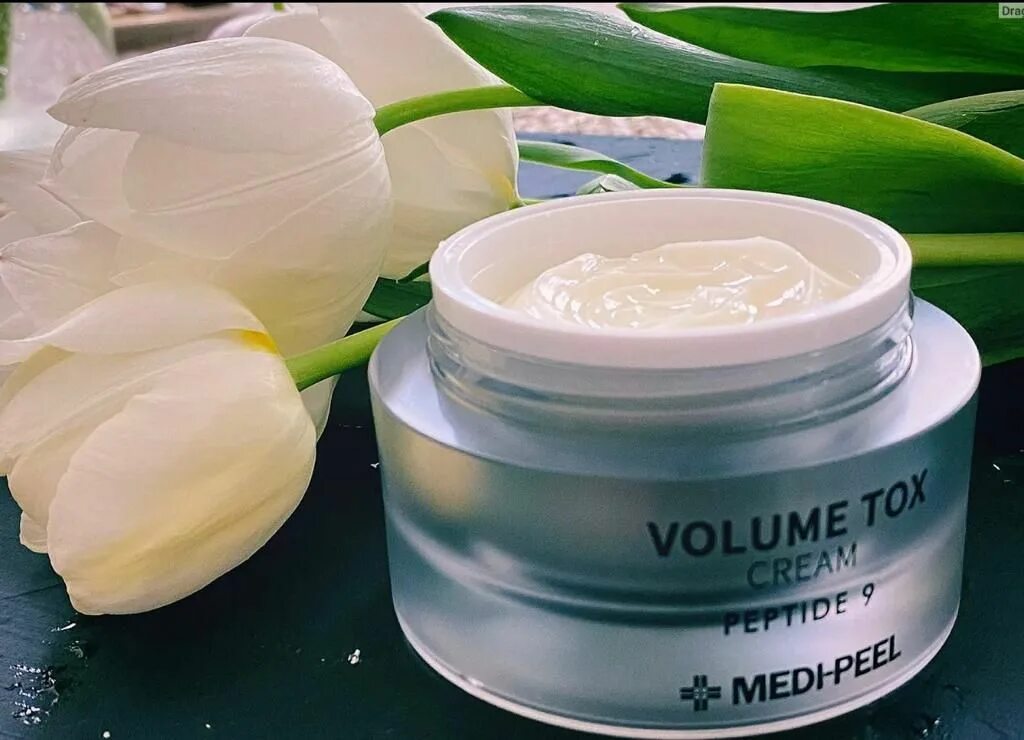 Крем volume tox. Крем medi peel peptide 9. medi peel volume tox peptide 9. омолаживающий крем с пептидами volume tox cream peptide 9. крем для лица medi-peel volume tox cream peptide 9.
