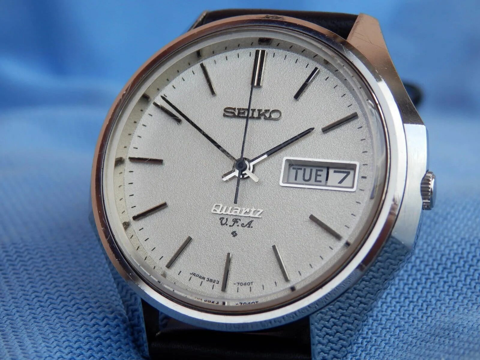 Seiko 5 1980. Сейко кварц. Часы сейко кварц мужские. Seiko sur307p1. Сейко кварц.