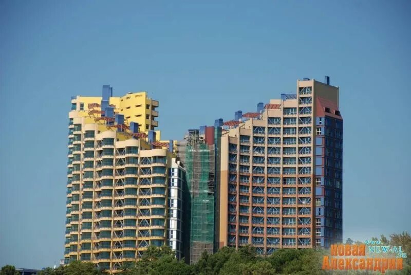 новая александрия сочи. жк новая александрия сочи фото. сочи пушкина 6 бассейн. здание сочи александрия. жк новая александрия.
