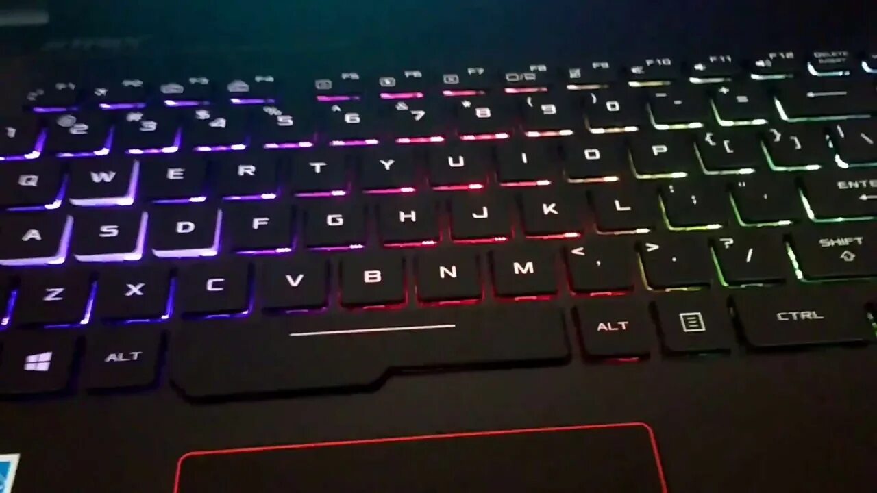 Как сделать подсветку клавиатуры одним цветом. Asus rog подсветка клавиатуры. подсветка клавиатуры асус rog. asus gl553vd клавиатура. ноутбук asus rog g551jk.