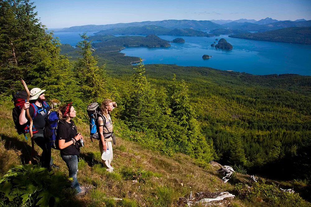 Travel related. Архипелаг Хайда-Гуаи. Canada Family. Family Adventures. Канадская g Adventures.