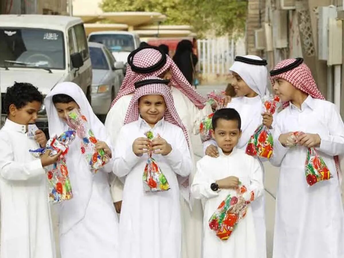 Саудовская аравия ураза байрам. Иран мечеть насир-аль-мульк. Al culture. Al culture. Al culture.