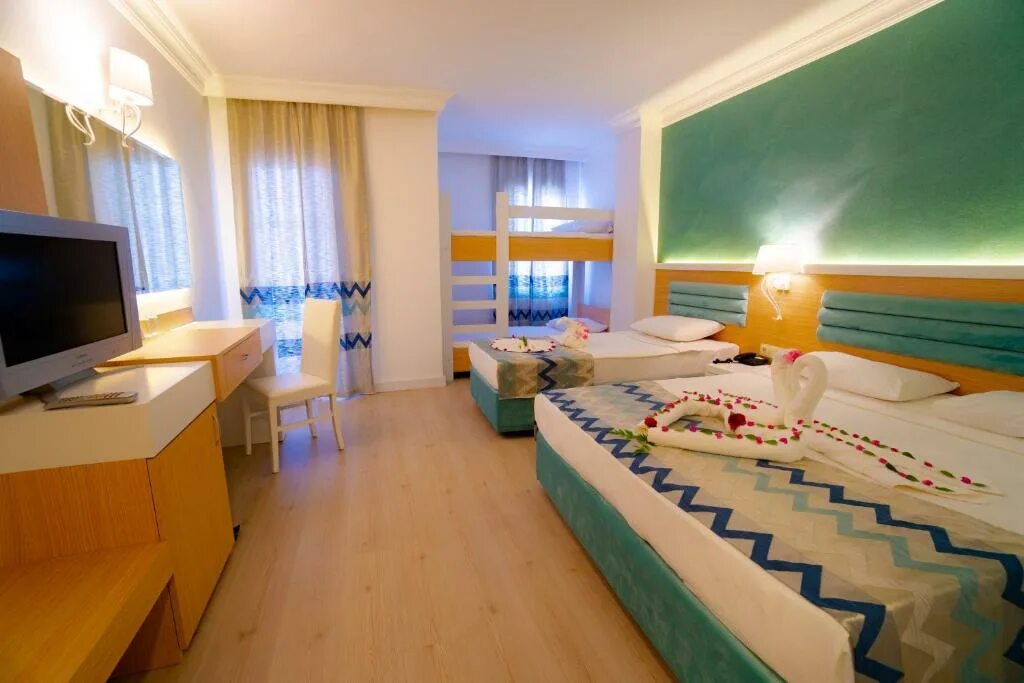 Life hotel турция. Fun&Sun Life Side 5* (Манавгат). Family Life Side 5 Турция. Fun Sun Family Life Side 5. Fun&Sun Family Life Side (ex. Iron Ambassador Hotel Side) 5*.